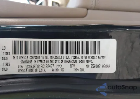 2014 Jeep Grand Cherokee Overland из США, поврежденный, VIN 1C4RJFCG1EC192437